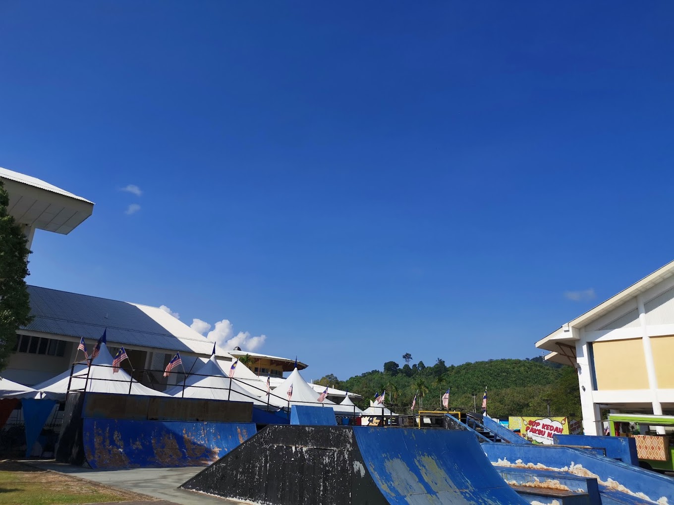 Kompleks Rakan Muda Kuala Pilah - Surfsk8 - Surfskate Community in Malaysia